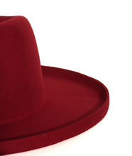 Load image into Gallery viewer, Berry Red - Wool Hat
