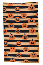 Load image into Gallery viewer, Ghoulish Grins Bloom Towels
