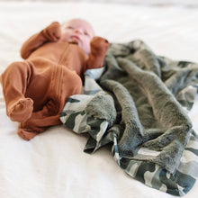 Load image into Gallery viewer, Satin Border Mini Baby Blankets
