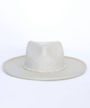 Load image into Gallery viewer, Oceana Seashell - Straw Hat
