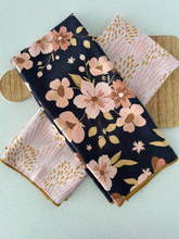 Load image into Gallery viewer, Chrysanthemum Bloom Towel
