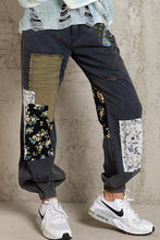 Load image into Gallery viewer, Embroidered Patch Jogger Pants
