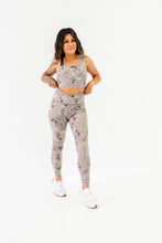 Load image into Gallery viewer, Reversible Hug Me Active legging
